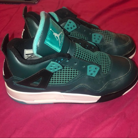 Teal 4 - Picture 1 of 2